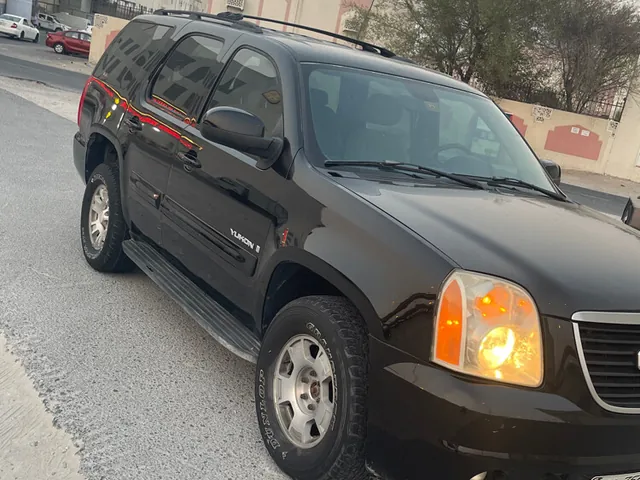 Photo of 2008 GMC Yukon SLT