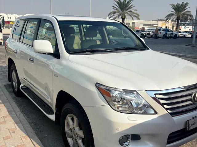 Photo of 2009 Lexus LX 570