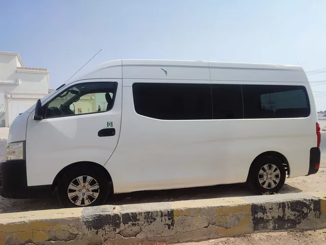 صورة 2017 نيسان أورفان NV350