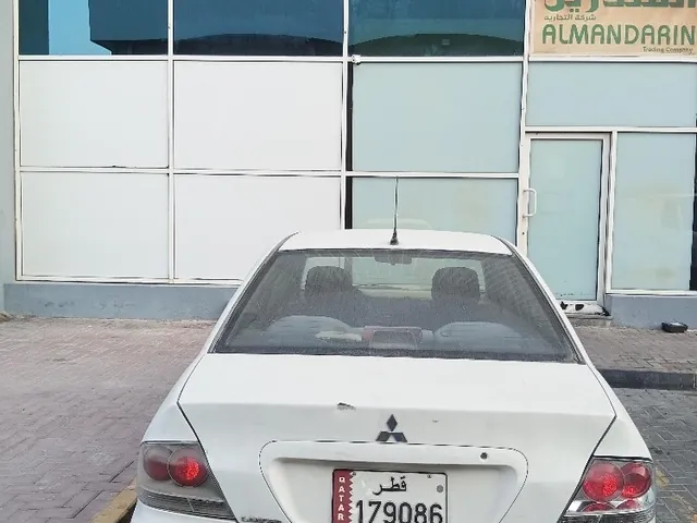 صورة 2008 ميتسوبيشي لانسر