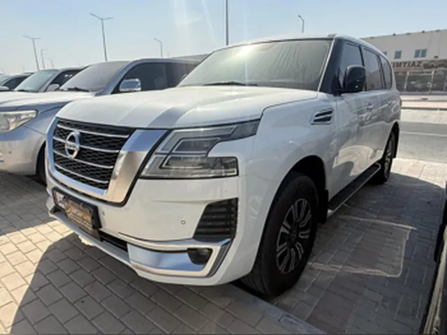 صورة 2020 نيسان باترول SE
