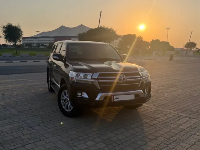 صورة 2019 تويوتا لاند كروزر GX