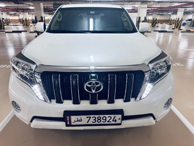 صورة 2017 تويوتا لاند كروزر برادو TXL