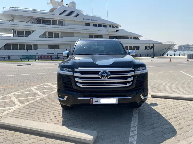 Photo of 2023 Toyota Land Cruiser VXR