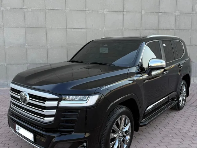 Photo of 2025 Toyota Land Cruiser VXR