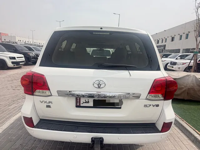 Photo of 2013 Toyota Land Cruiser VXR