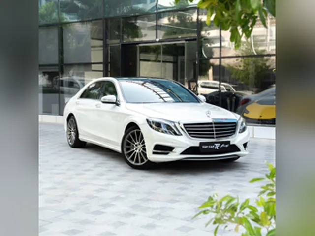 Photo of 2015 Mercedes-Benz S 400