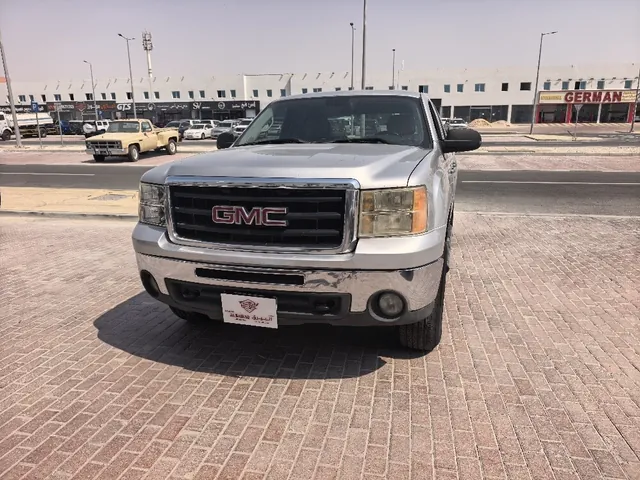 Photo of 2011 GMC Sierra 1500