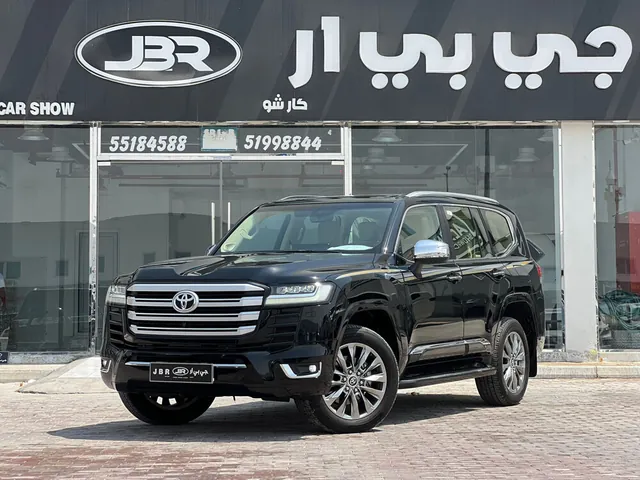 صورة 2024 تويوتا لاند كروزر VX
