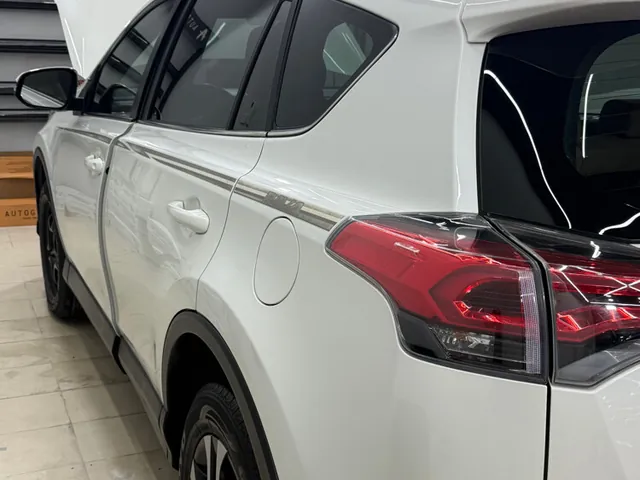 Photo of 2017 Toyota RAV4