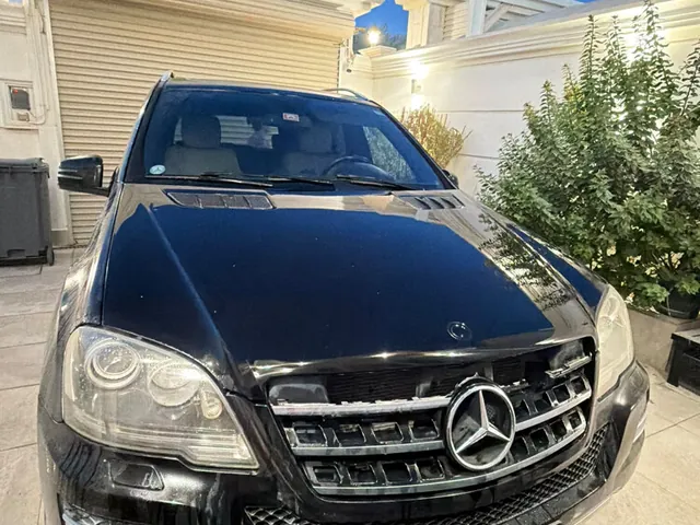 Photo of 2011 Mercedes-Benz M ML 350