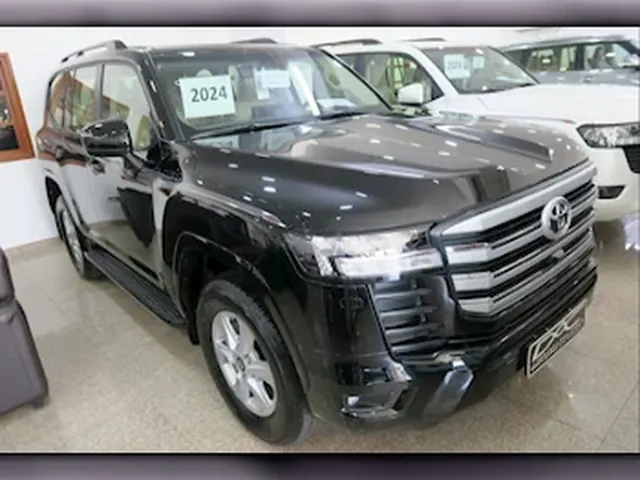 Photo of 2024 Toyota Land Cruiser GXR