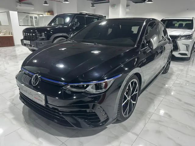 Photo of 2023 Volkswagen Golf R