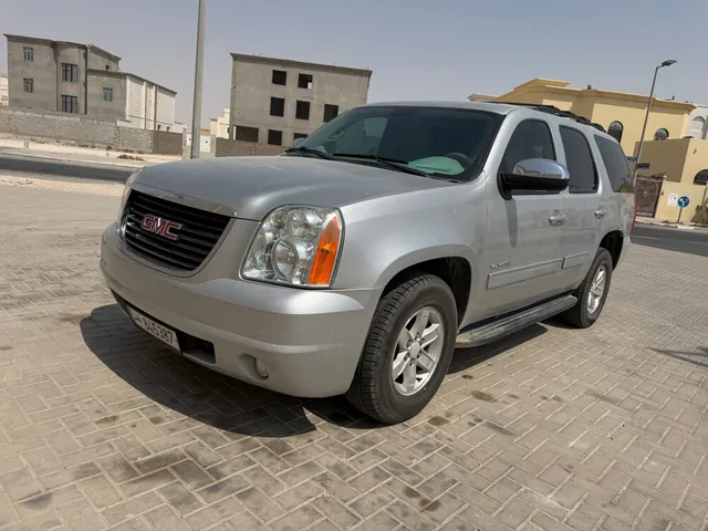 Photo of 2011 GMC Yukon Denali
