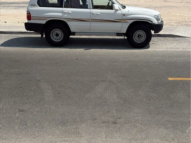 صورة 2002 تويوتا لاند كروزر GX