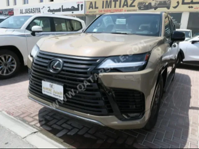 صورة 2025 لكزس LX 600 لكجري