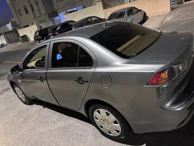 صورة 2014 ميتسوبيشي لانسر EX
