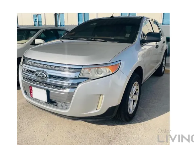 Photo of 2013 Ford Edge SE