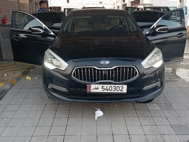 صورة 2013 كيا K900