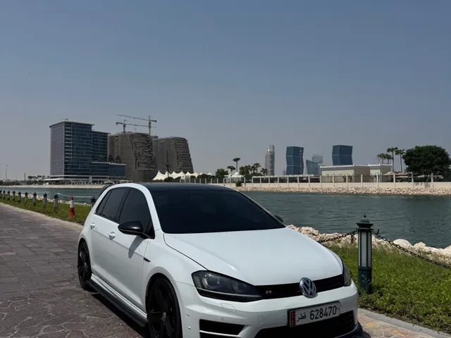Photo of 2015 Volkswagen Golf R