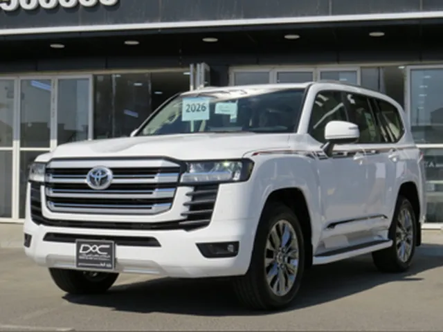 Photo of 2026 Toyota Land Cruiser GXR