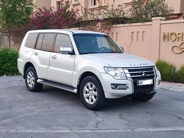 Photo of 2015 Mitsubishi Pajero