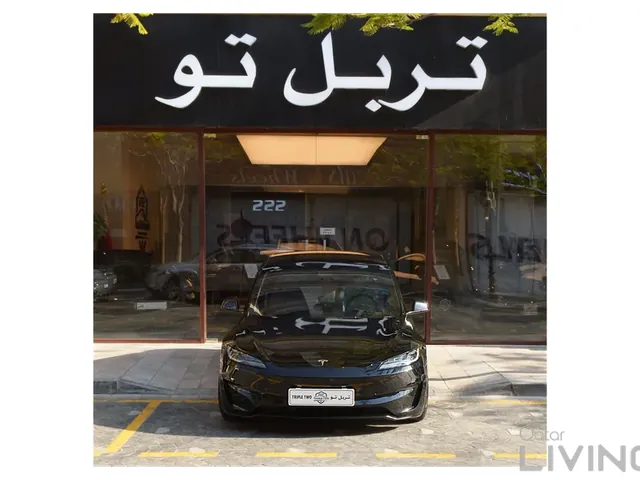 صورة 2024 تيسلا Model 3 بيرفورمانس