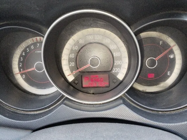 صورة 2011 كيا سيراتو
