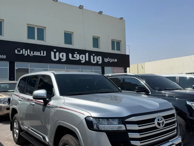 Photo of 2023 Toyota Land Cruiser GXR