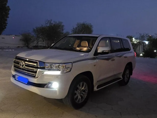 Photo of 2016 Toyota Land Cruiser VXR