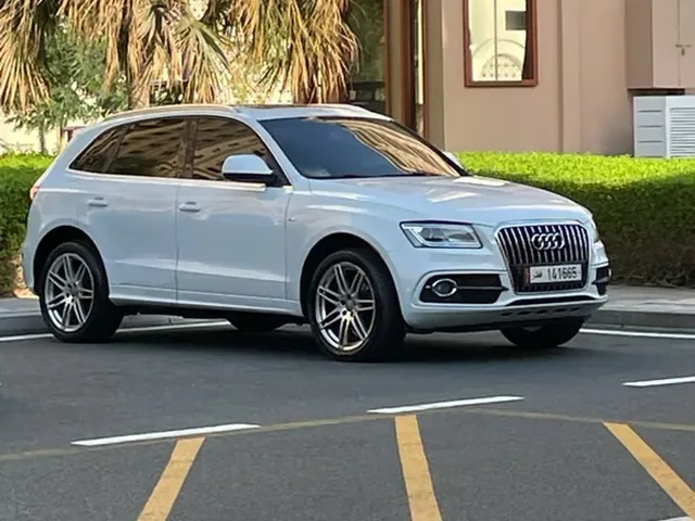 Photo of 2015 Audi Q5 2.0T