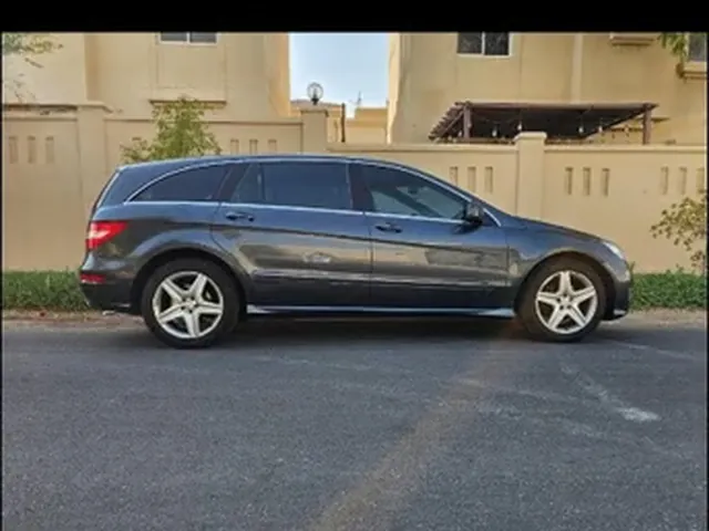 Photo of 2013 Mercedes-Benz R 350