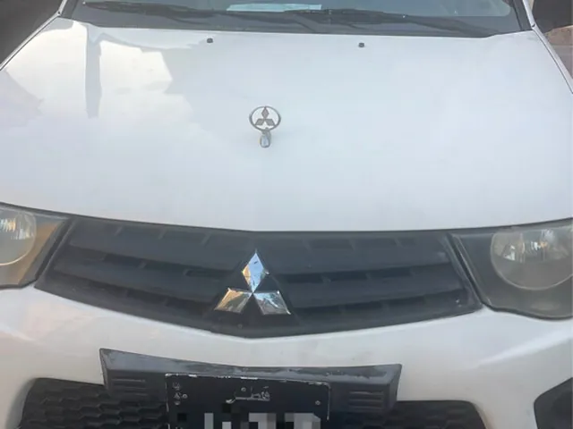 Photo of 2011 Mitsubishi L200