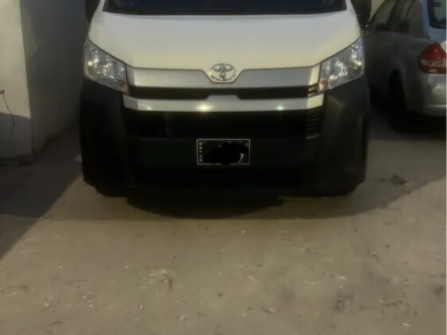 صورة 2022 تويوتا هايس