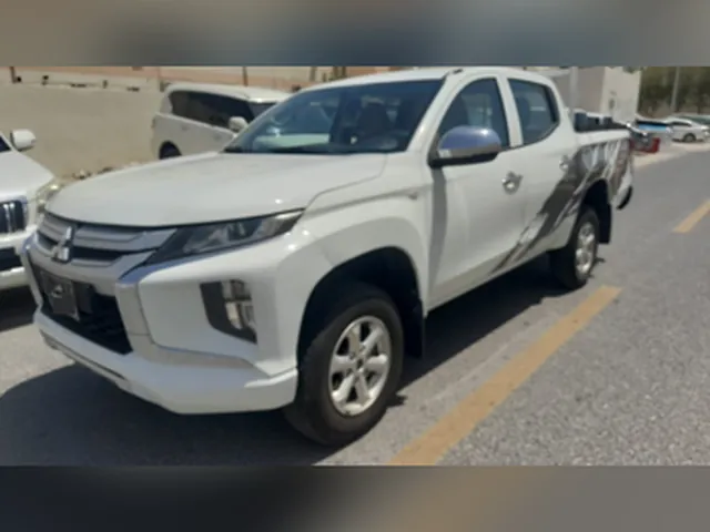 صورة 2019 ميتسوبيشي L200