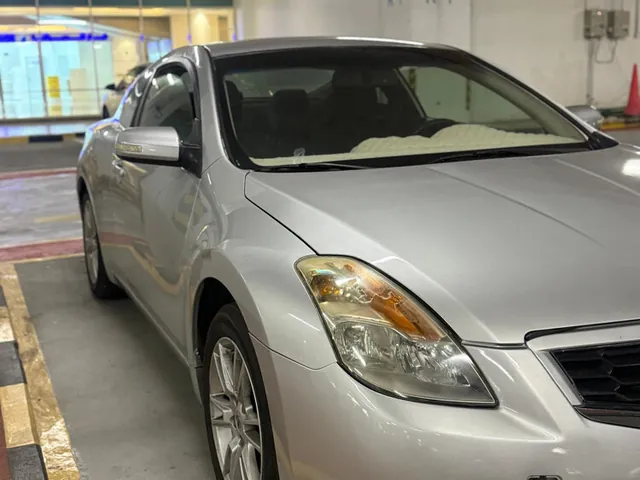 Photo of 2008 Nissan Altima 3.5 SE