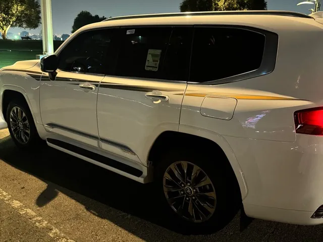 Photo of 2022 Toyota Land Cruiser VXR