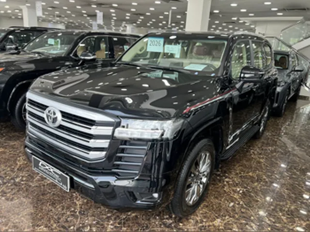 Photo of 2026 Toyota Land Cruiser GXR