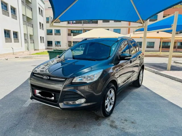 صورة 2015 فورد إسكيب