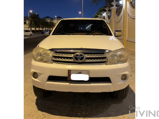 Photo of 2011 Toyota Fortuner