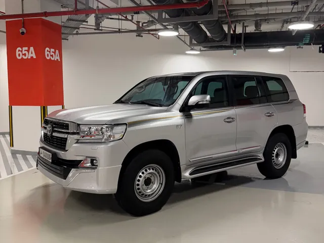 Photo of 2018 Toyota Land Cruiser VXR