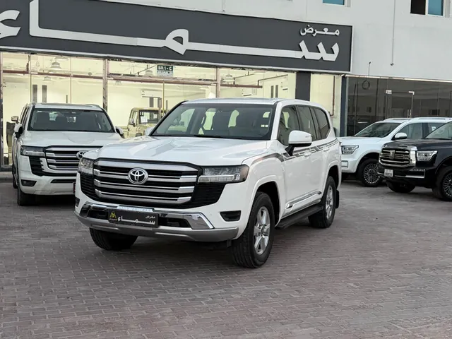 Photo of 2022 Toyota Land Cruiser GXR