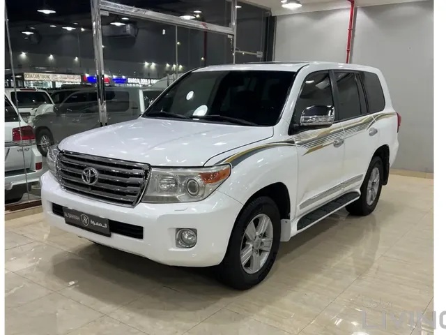 Photo of 2014 Toyota Land Cruiser VXR