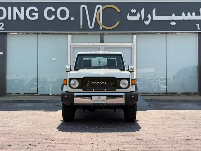 صورة 2025 تويوتا لاند كروزر LX