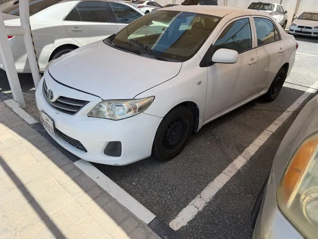 صورة 2013 تويوتا كورولا GLi