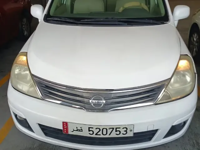 Photo of 2013 Nissan Tiida