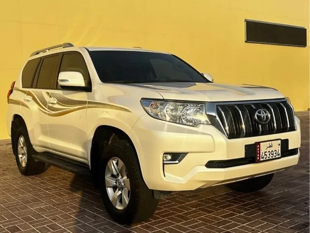 صورة 2018 تويوتا لاند كروزر برادو TXL