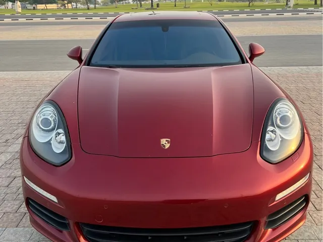 Photo of 2014 Porsche Panamera 4S