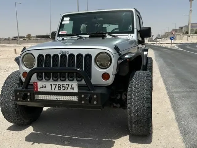 صورة 2008 جيب رانجلر صحارى