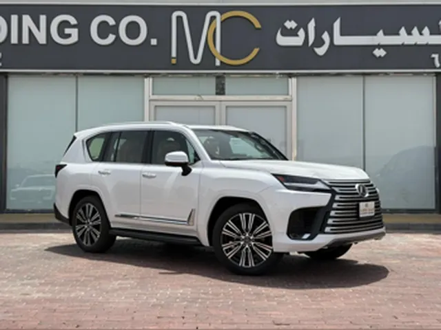صورة 2026 لكزس LX 600 لكجري
